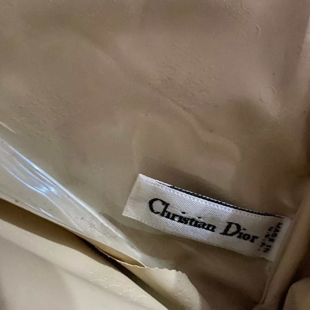VINTAGE CHRISTIAN DIOR MONOGRAMMED CANVAS COSMETIC - Picture 3 of 7